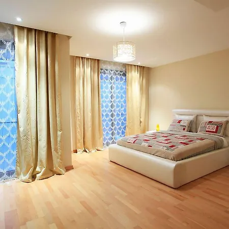 Cts Taksim Elysium 71 דירה *