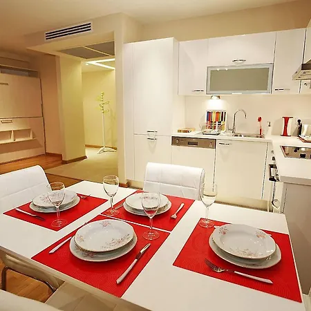 Cts Taksim Elysium 71 דירה *