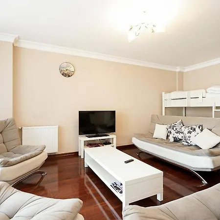 Cts Taksim Elysium 71 דירה איסטמבול